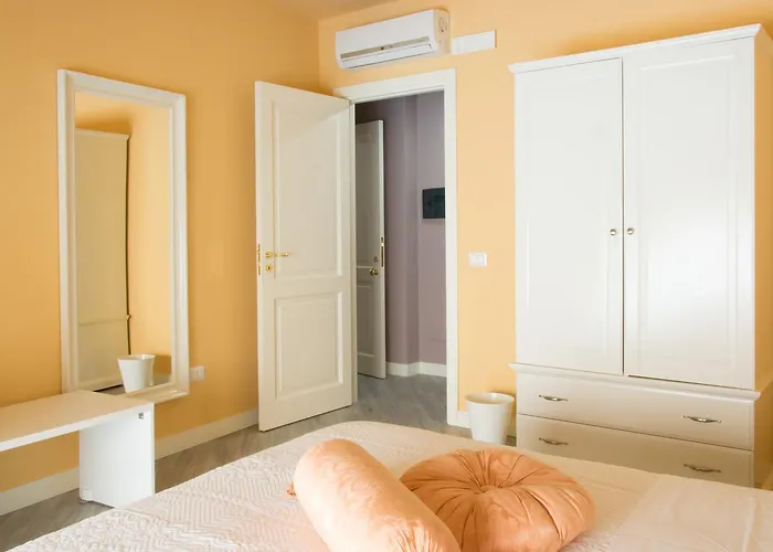 Residenza Cavour Maison d'hôtes 4*