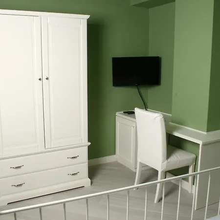 Residenza Cavour Gasthuis 3*